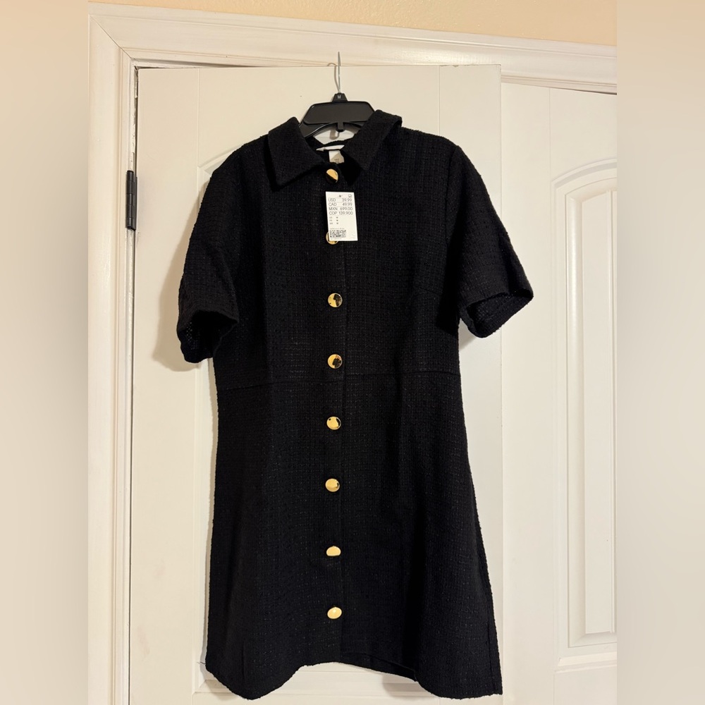 Chic Black Button-Up Mini Dress